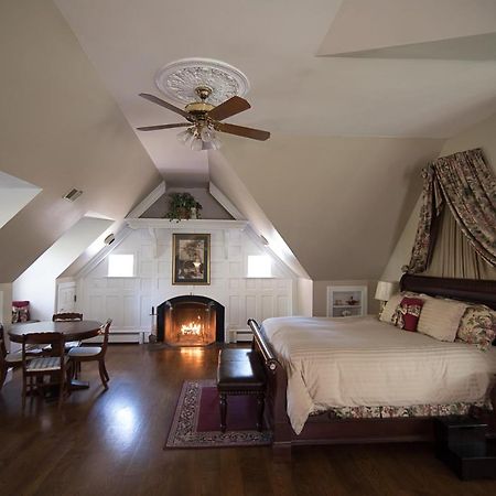 Stafford House Bed & Breakfast Fairfax Bagian luar foto