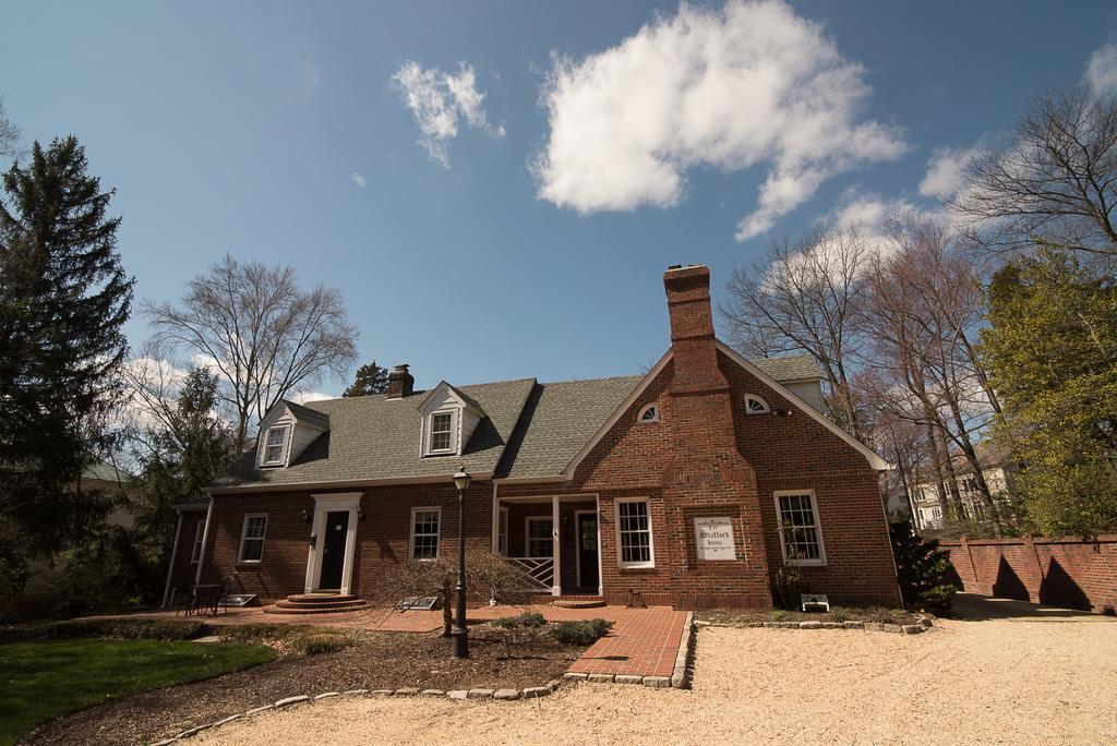 Stafford House Bed & Breakfast Fairfax Bagian luar foto