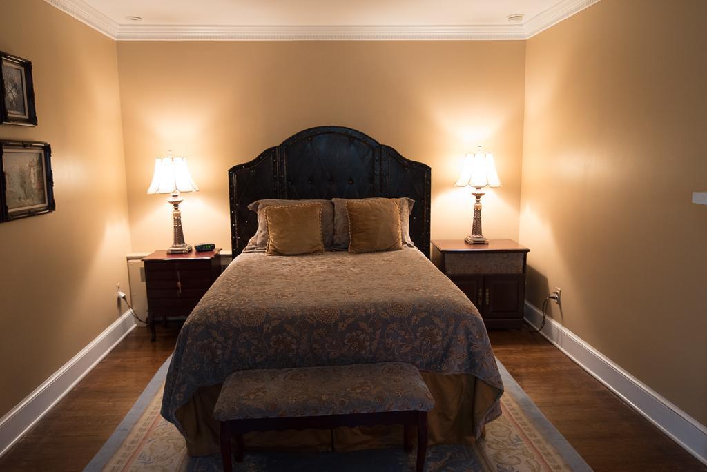 Stafford House Bed & Breakfast Fairfax Bagian luar foto
